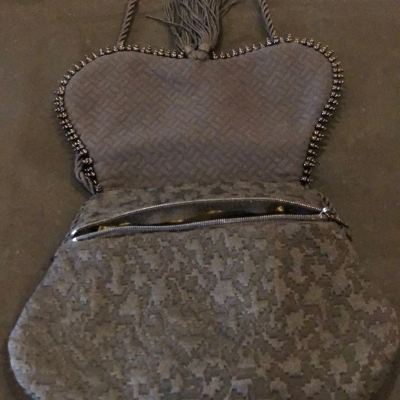 Handbag - Picture 2 of 5